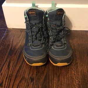Ahnu Sugarpine Hiker Navy 10